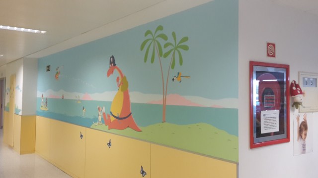 Dècoration de Hospital Universitario Infanda Cristina, Madrid, couloir (16)